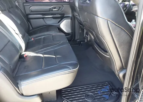 2019 Ram 1500 Limited 4X2 5'7 Box z USA, uszkodzony, nr VIN 1C6RREHT9KN582489